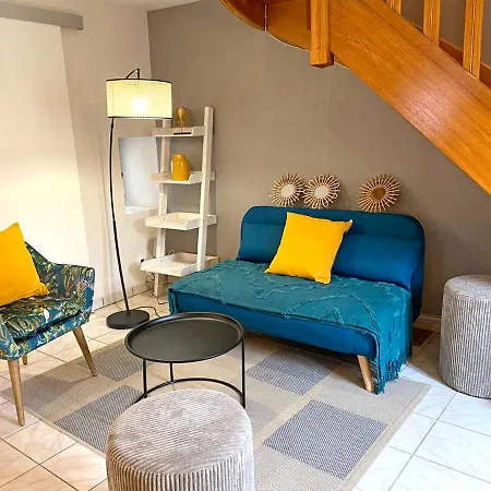 펜션 Cosy Avec Spa, Grand Jardin, Proche De La Riviere Sioule - Ideal Pour Famille Et Relaxation - Fr-1-489-342 *