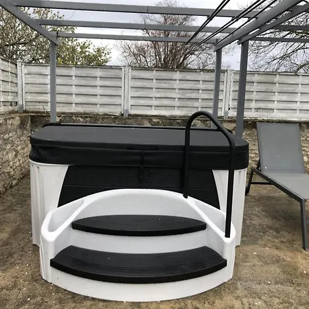 Tatil Evi Cosy Avec Spa, Grand Jardin, Proche De La Riviere Sioule - Ideal Pour Famille Et Relaxation - Fr-1-489-342 Saint-Bonnet-de-Rochefort
